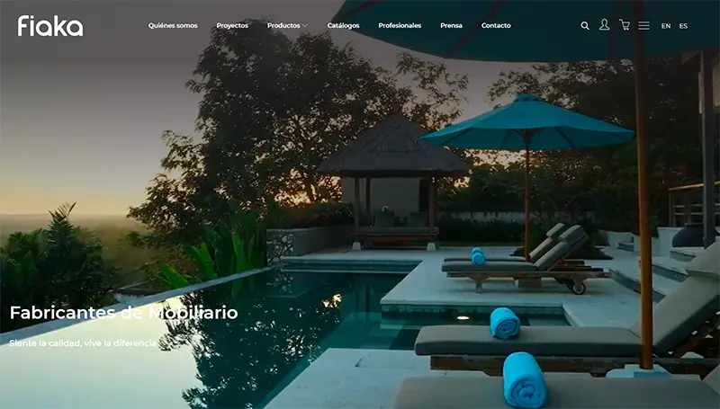 Web corporativa de Fiaka, fabricante de mobiliario, diseñada por Wecomm