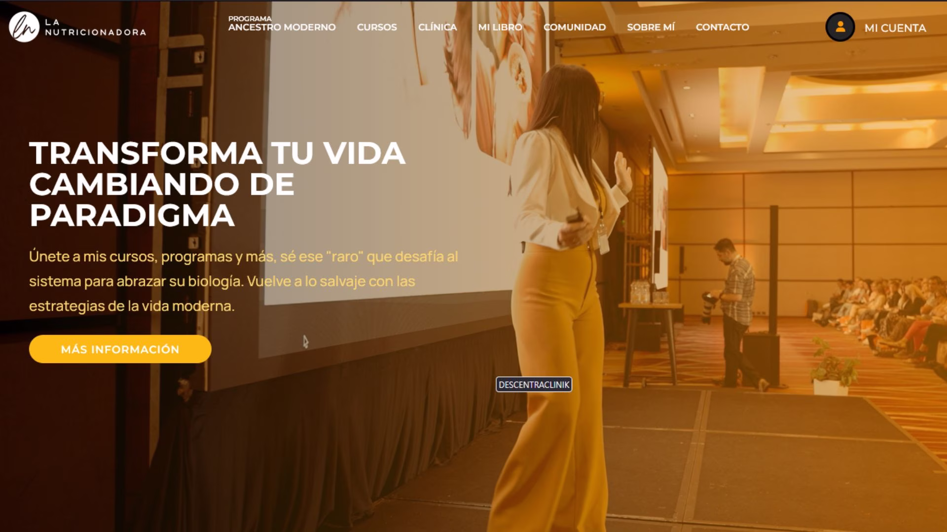 Diseño web corporativa de lanutricionadora.com: home con hero de conferencia y mensaje Transforma tu vida, por Wecomm